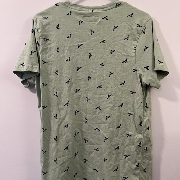 Kayak-Patterned T-shirt - Picture 2 of 3